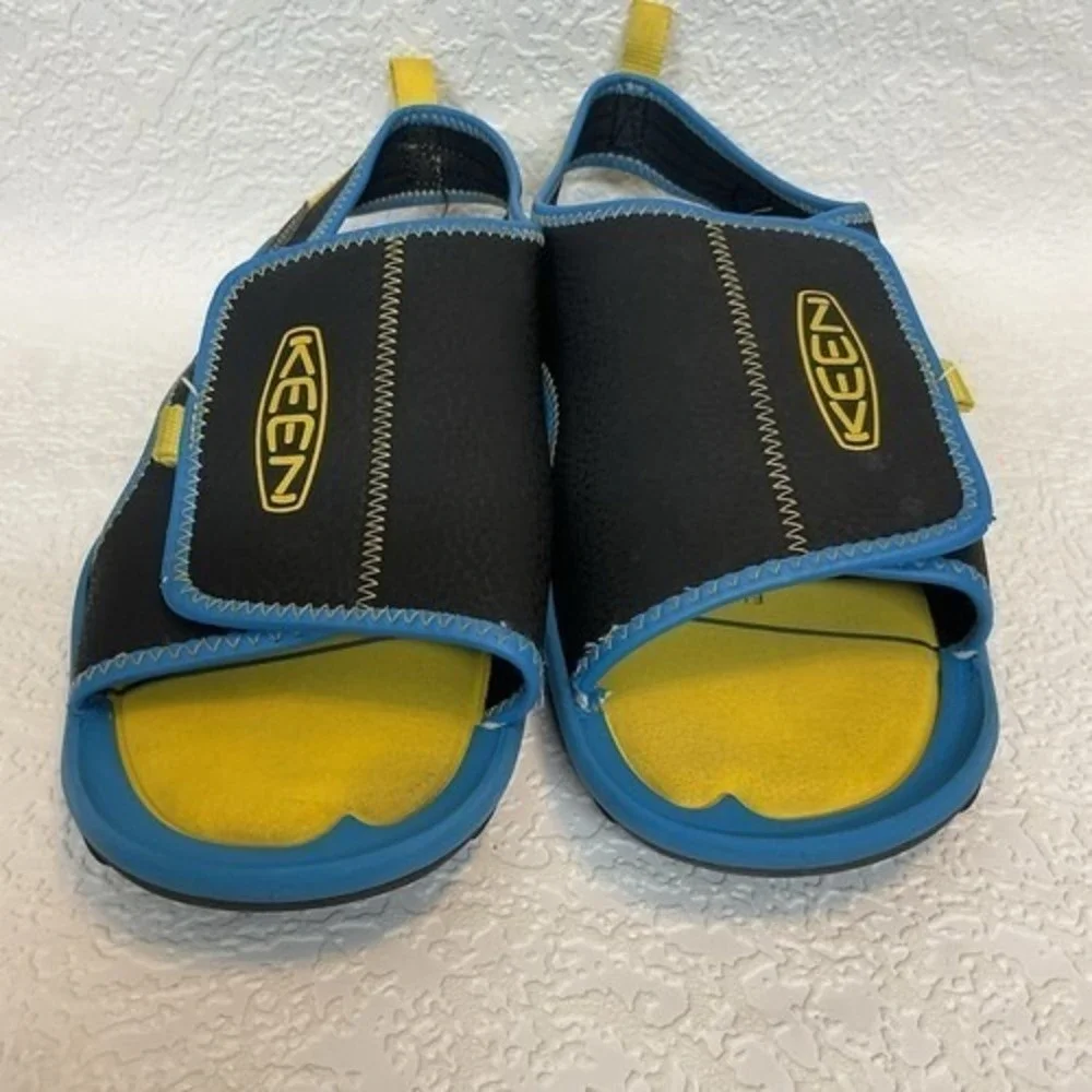 Keen Knotch‎ River 2 Strap Waterproof Outdoor Water Sandal Men 7 China Polyester